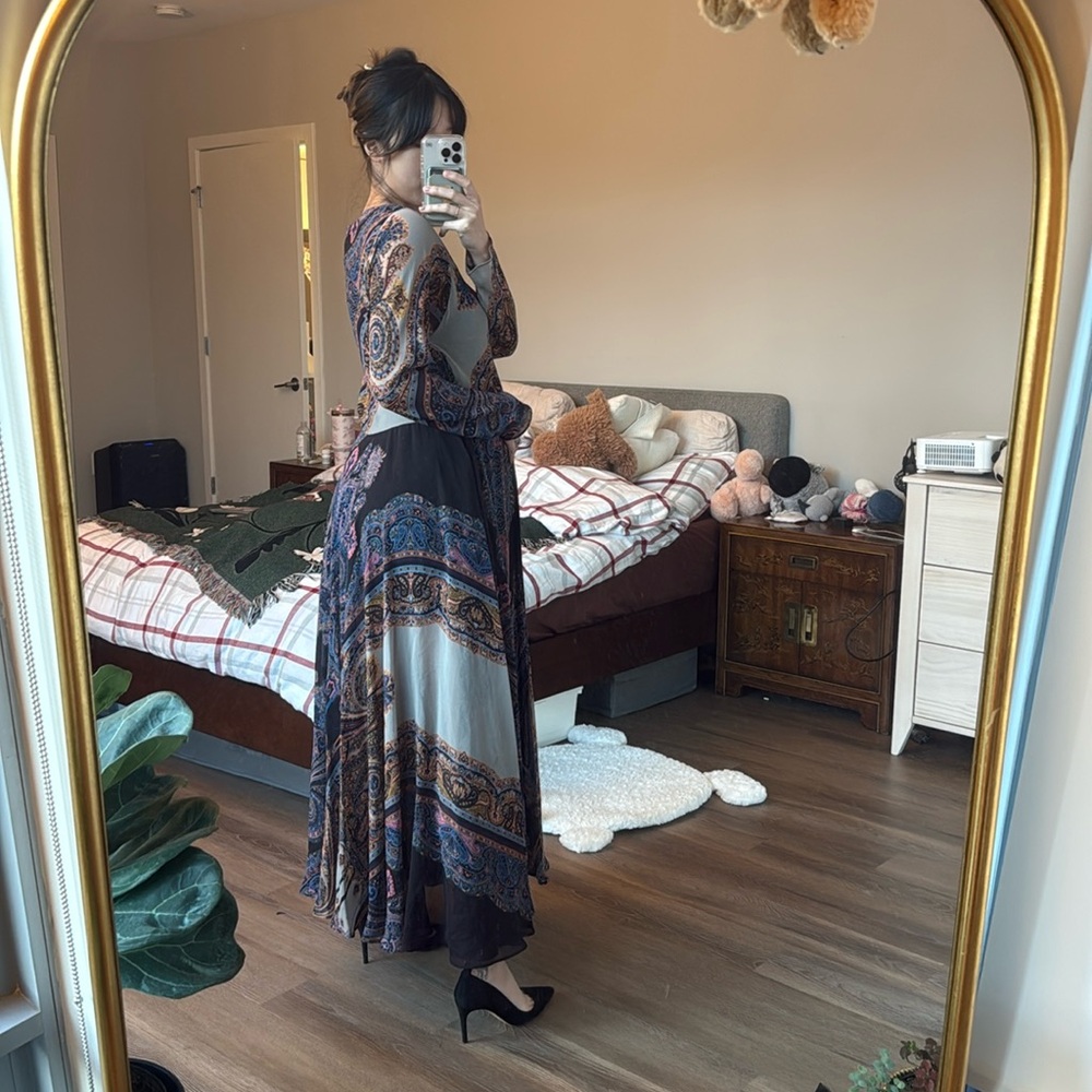 Excellent condition Etro silk paisley print maxi gown - Picture 6 of 11
